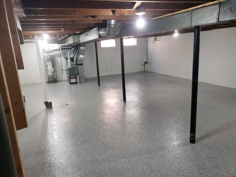 Basement floor with epoxy coating